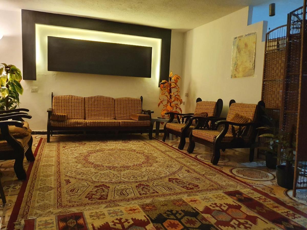 Zeus Apartment Jarash Exterior photo